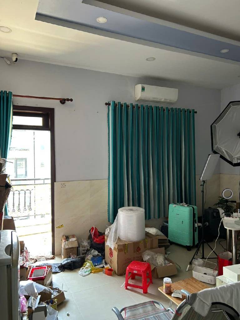 NHÀ MẶT TIỀN NGANG RỘNG RÃI CÓ THỂ KINH DOANH MỌI NGHÀNH NGHỀ